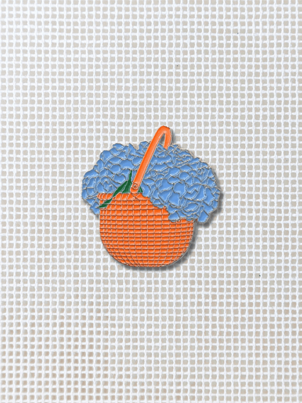 Nantucket Hydrangea Basket Needle Minder