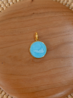 Gold Large Nantucket Medallion