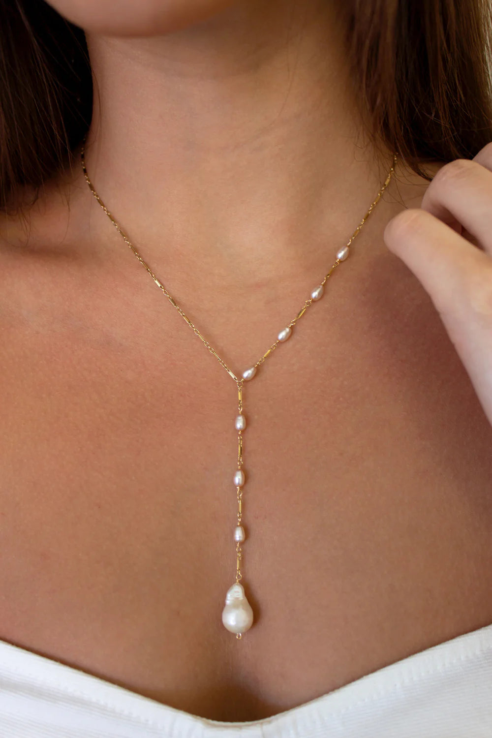 Asymmetrical Baroque Y Necklace