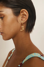 Fish Studs